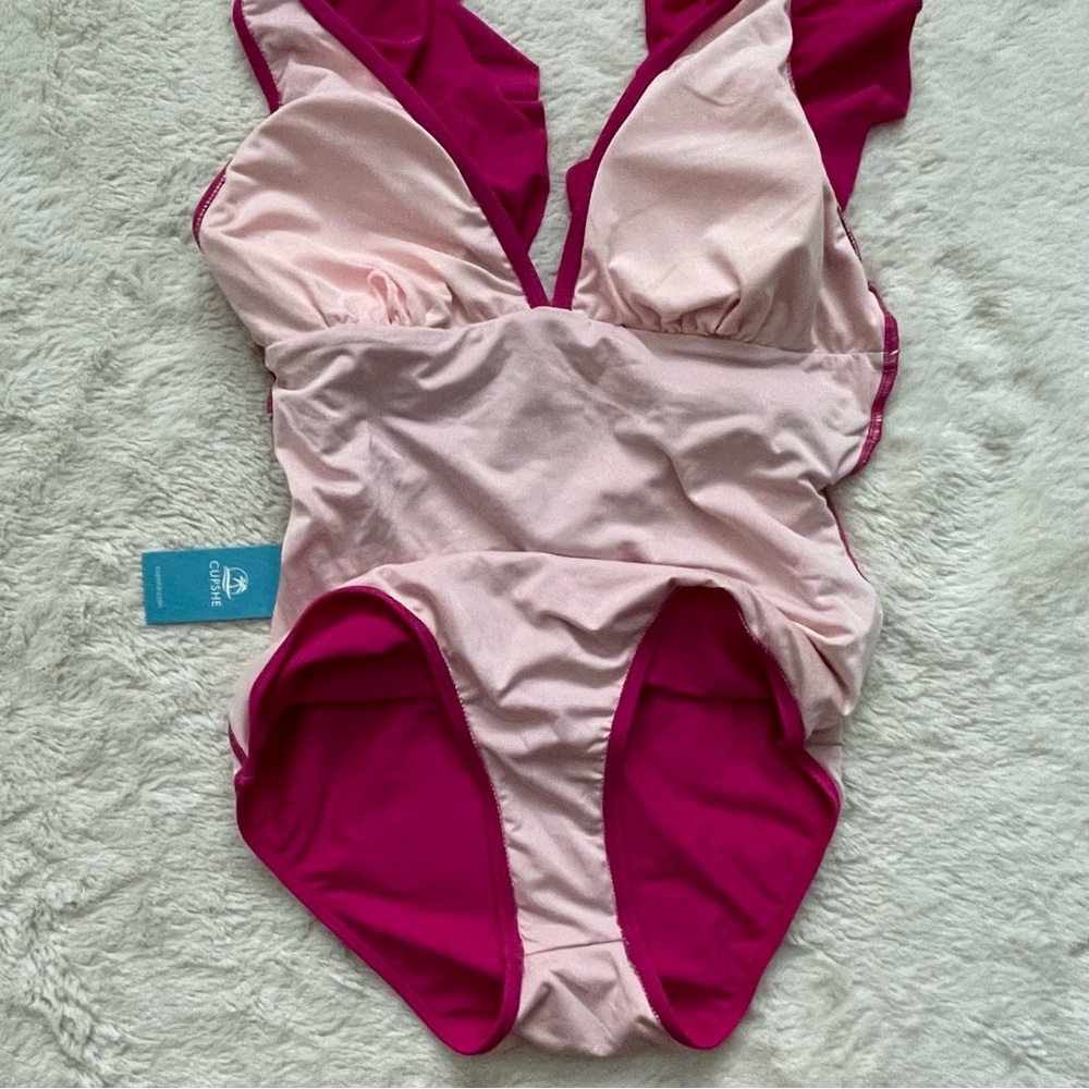 NWT CUPSHE Women's Deep V-Neck Ruffled Lace Up One Piece Swimsuit Hot Pink Small - Picture 9 of 13